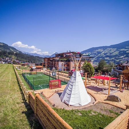 Alpina Zillertal . Family Lifestyle Kinderhotel 菲根 外观 照片