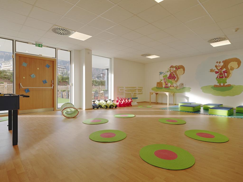 Alpina Zillertal . Family Lifestyle Kinderhotel 菲根 外观 照片