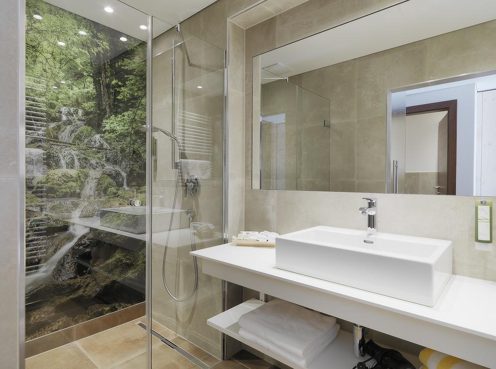 Alpina Zillertal . Family Lifestyle Kinderhotel 菲根 外观 照片