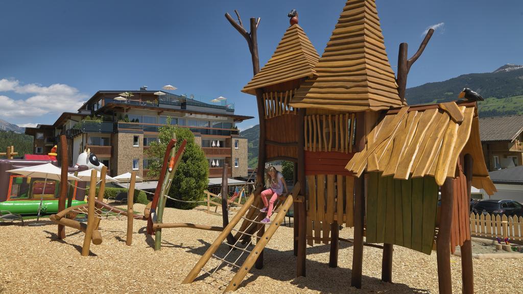 Alpina Zillertal . Family Lifestyle Kinderhotel 菲根 外观 照片