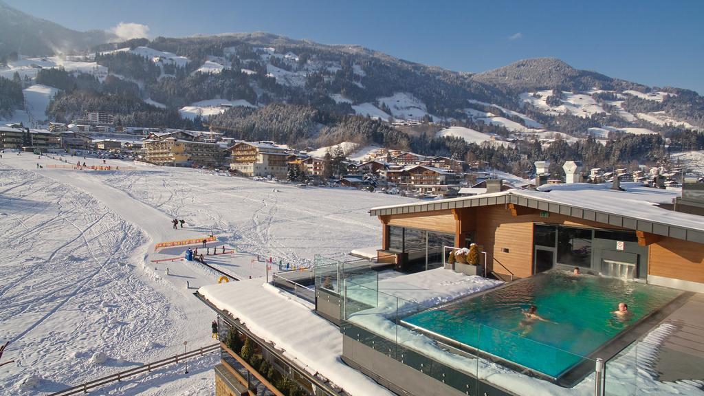 Alpina Zillertal . Family Lifestyle Kinderhotel 菲根 外观 照片