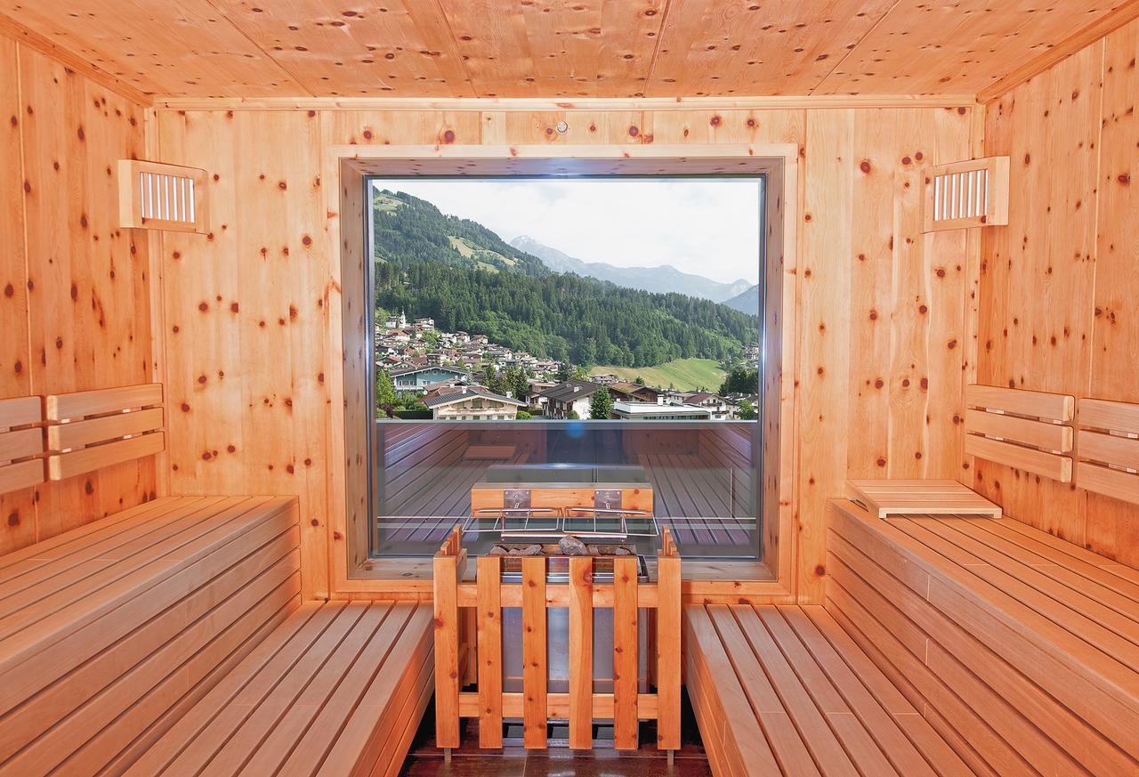 Alpina Zillertal . Family Lifestyle Kinderhotel 菲根 外观 照片